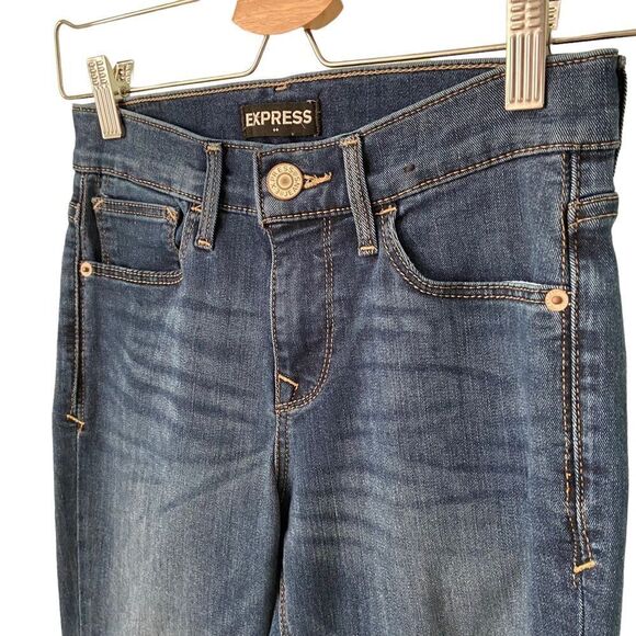 Express Super Soft Super Skinny Mid Rise Jeans in Size 00 - Picture 3 of 6